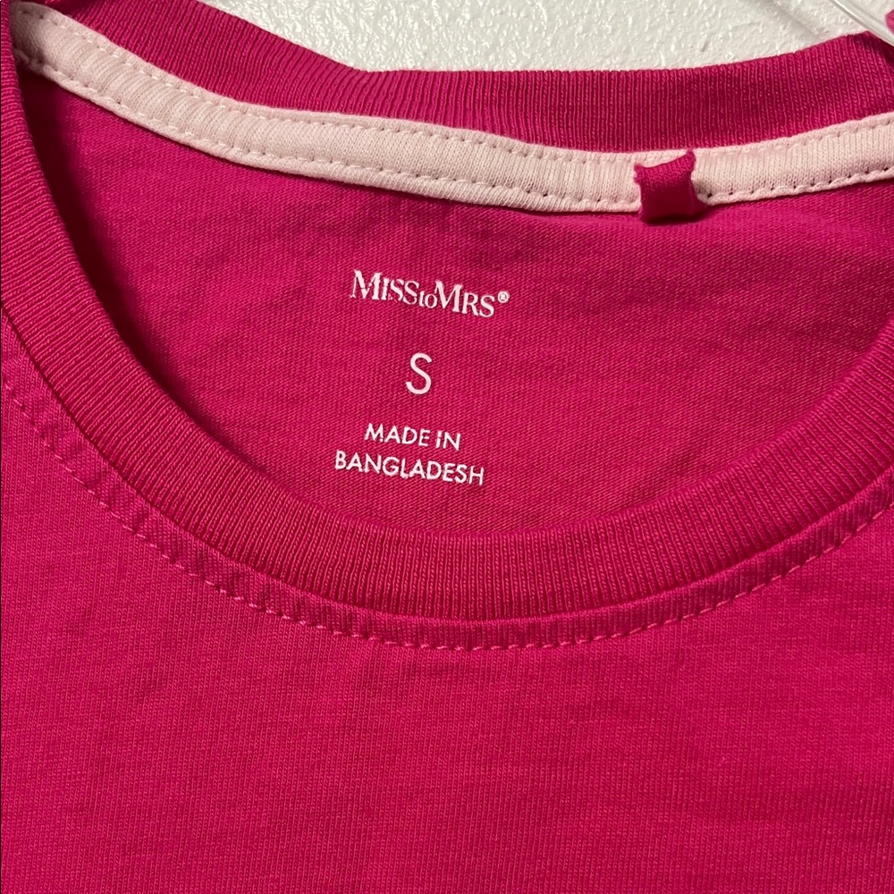 Fuchsia 'The Mrs.' Tee - Picture 5 of 6